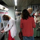 Борьба с автоматом, продающим билеты в метро, завершилась нашей победой. 06.10.14.
